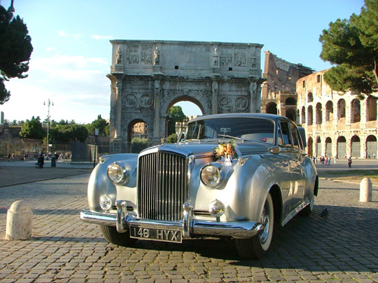 NOLEGGIO BENTLEY S 2 con aria condizionata anno 1960